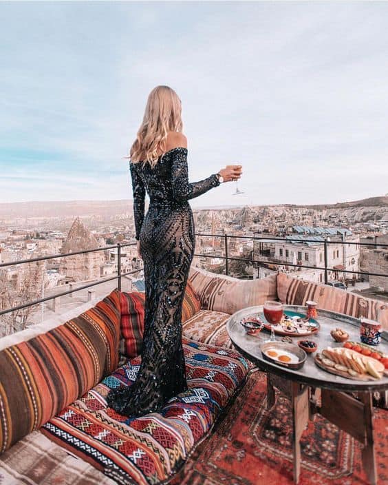 Sweet-and-chic-date-night-outfit-ideas-for-Valentines-Day-Todaywedate.com41 Sweet-and-chic-date-night-outfit-ideas-for-Valentines-Day-Todaywedate.com41