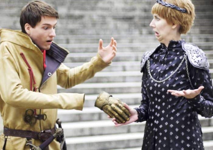 Game-Of-Thrones-Halloween-Costumes-For-Friends-TodayWeDate.com-6