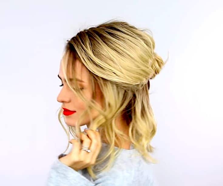 casual-summer-hairstyle-small-bun-half-updo​-8