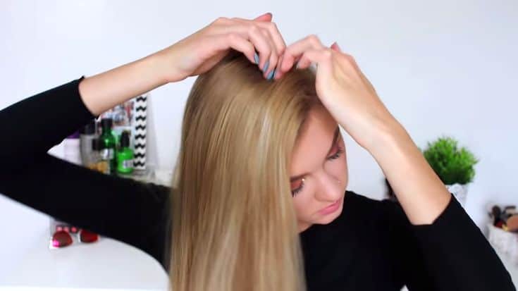 cute-and-easy-summer-hairstyle-for-long-hair-Ponytail-with-a-side-braid​-1